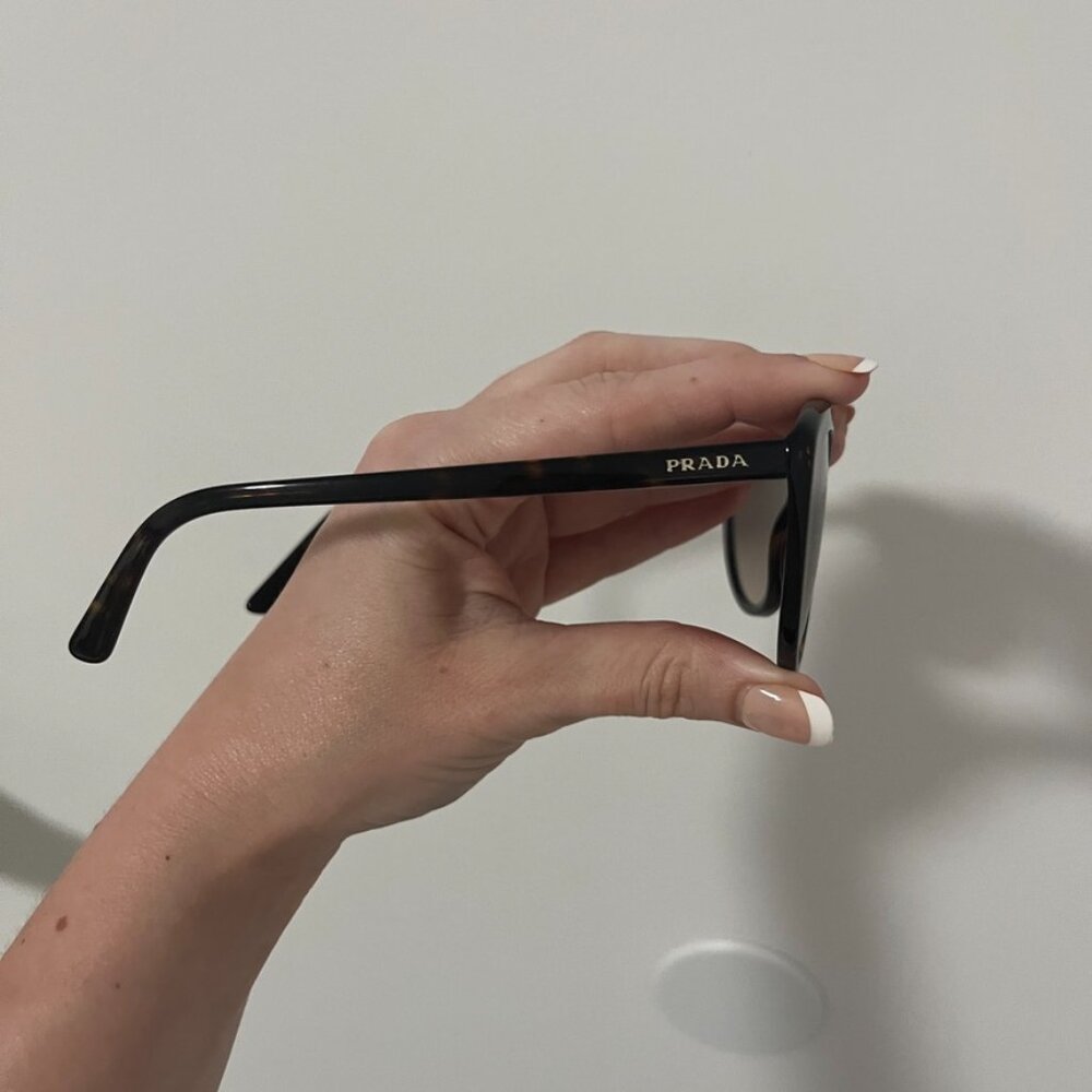 Prada Black Cat Eye Acetate Sunglasses with Case - Picture 5 of 7